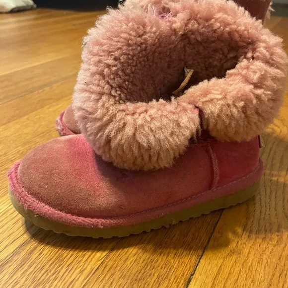 Pink Ugg boots size 12 T - Picture 7 of 8